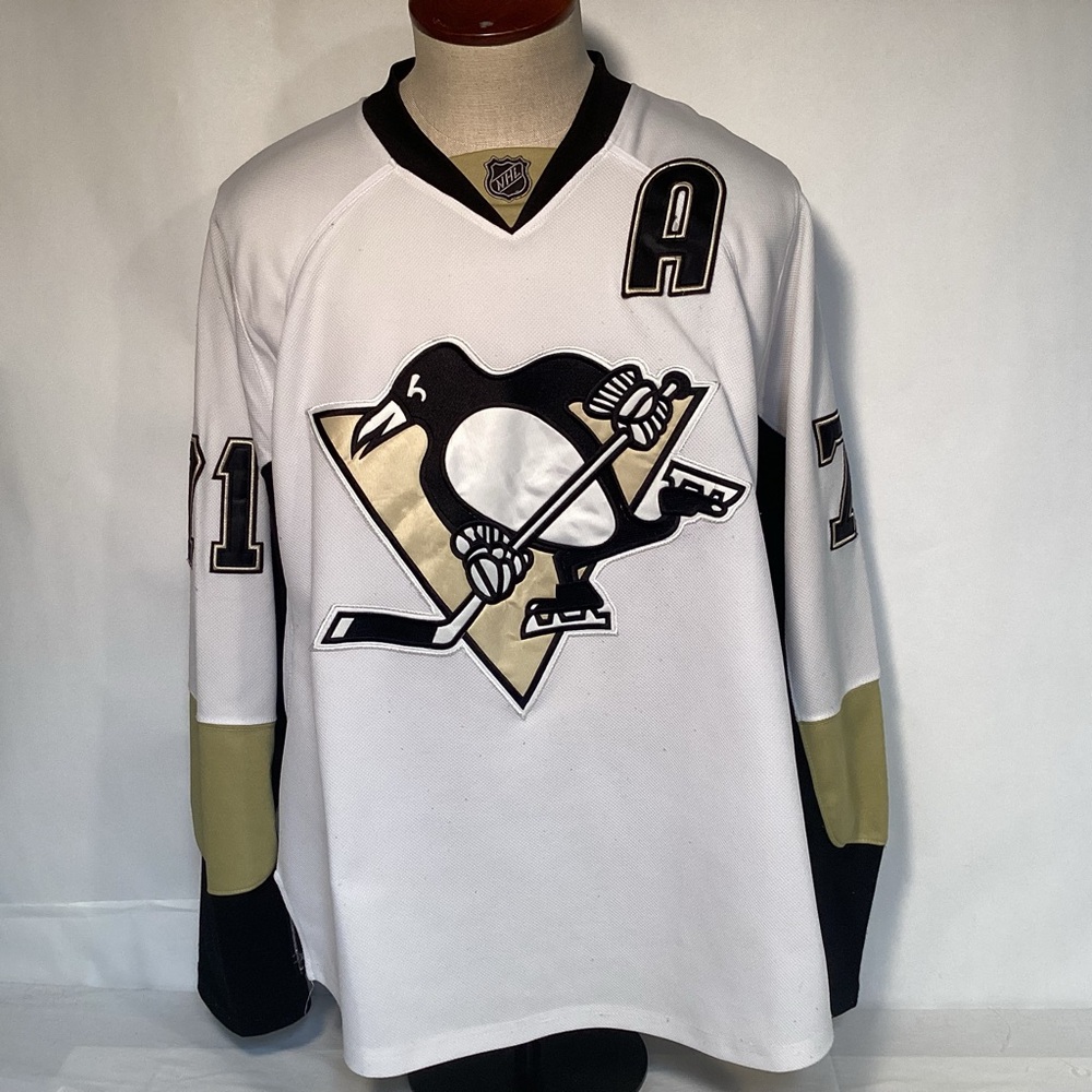 NHL Reebok Vintage Pittsburgh Penguins Evgeni Malkin Jersey Men’s Size 52.